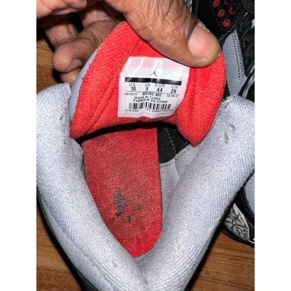 Air Jordan 3 Retro OG Mid Black Cement Size 10 - Picture 6 of 8